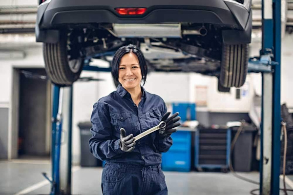MyService.Expert lady mechanic